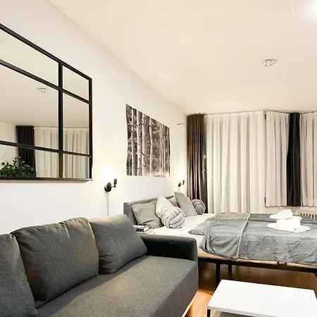 Modern Living In Karlsruhe - Frieden Apartments Exterior foto