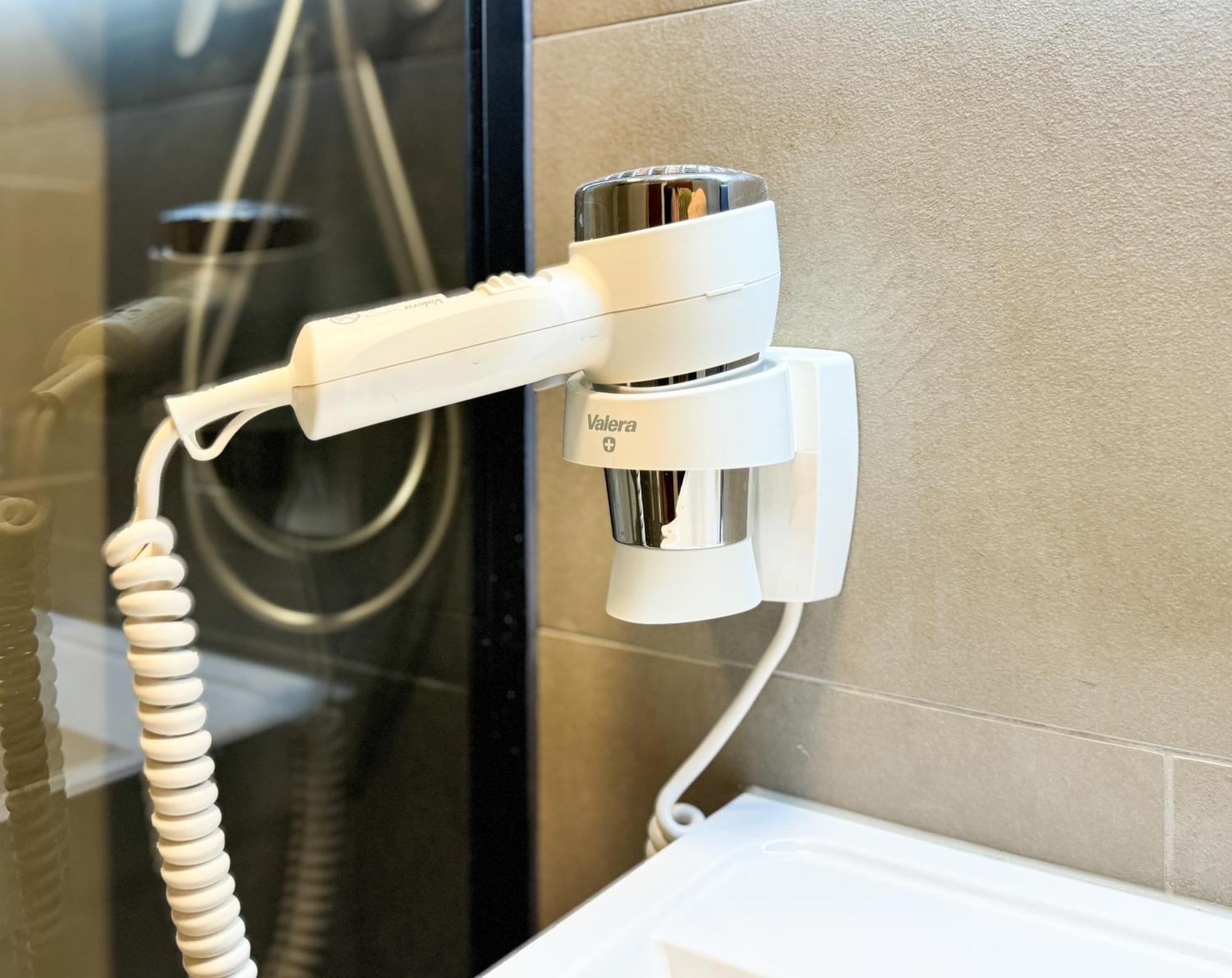 Modern Living In - Frieden