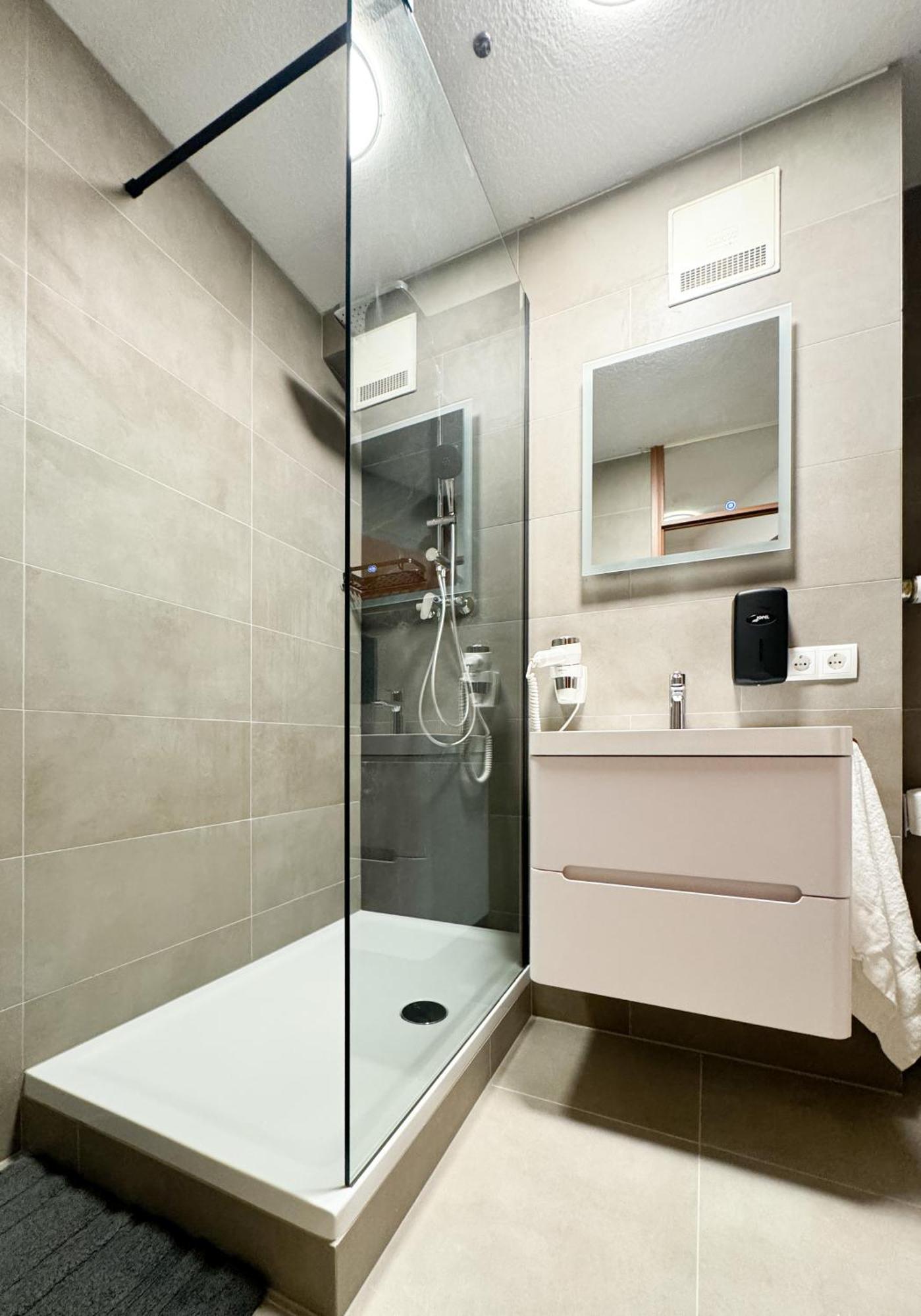 Apartment Modern Living In - Frieden Karlsruhe